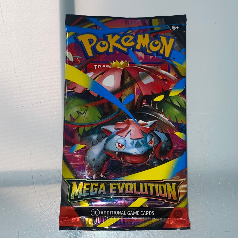 NIB - POKÉMON MEGA EVOLUTION TRADING CARDS